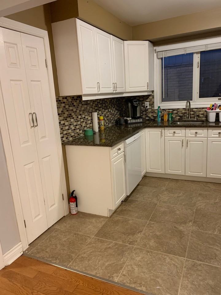 195 Michael Boulevard - Photo 3 of 13