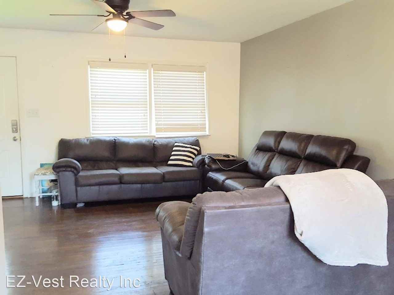 725 Harpersville Rd - Photo 3 of 19