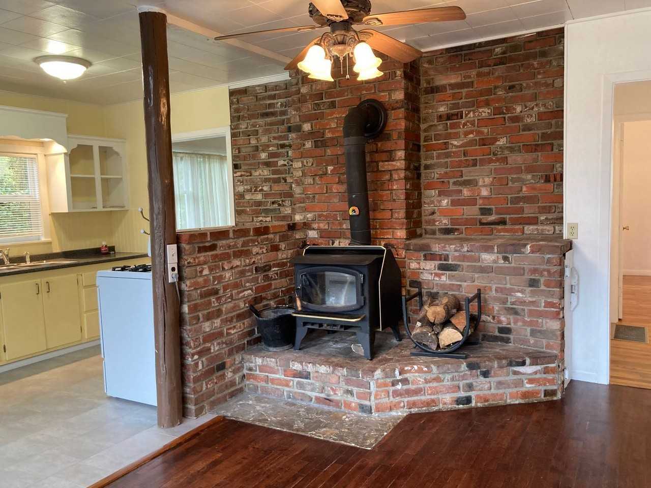 1764 Se Douglas Ave - Photo 2 of 45