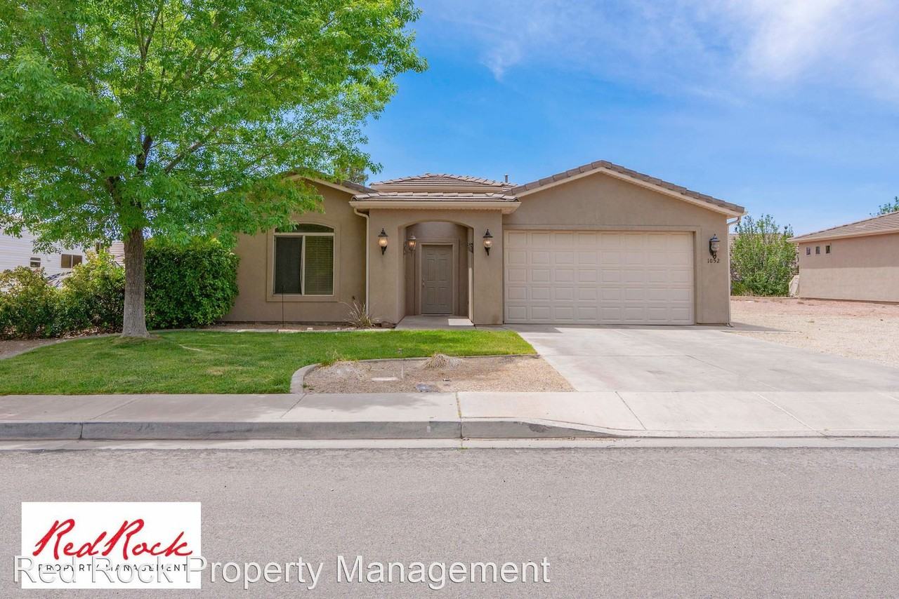 1052 S White Sands Dr, Washington, UT 84780 3 Bedroom House for 1,900