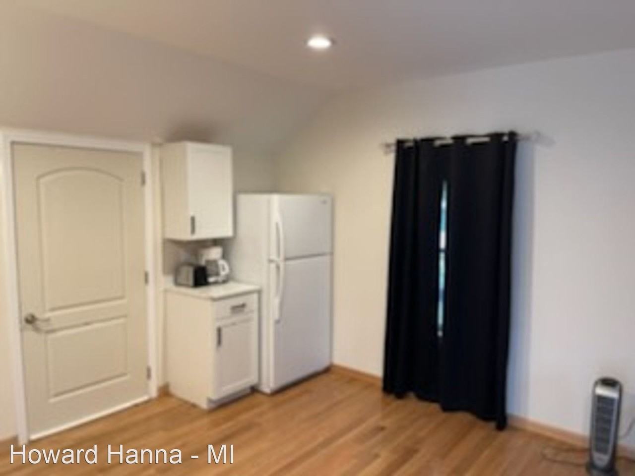 9383 1/2 Tecumseh Clinton Hwy - Photo 2 of 14