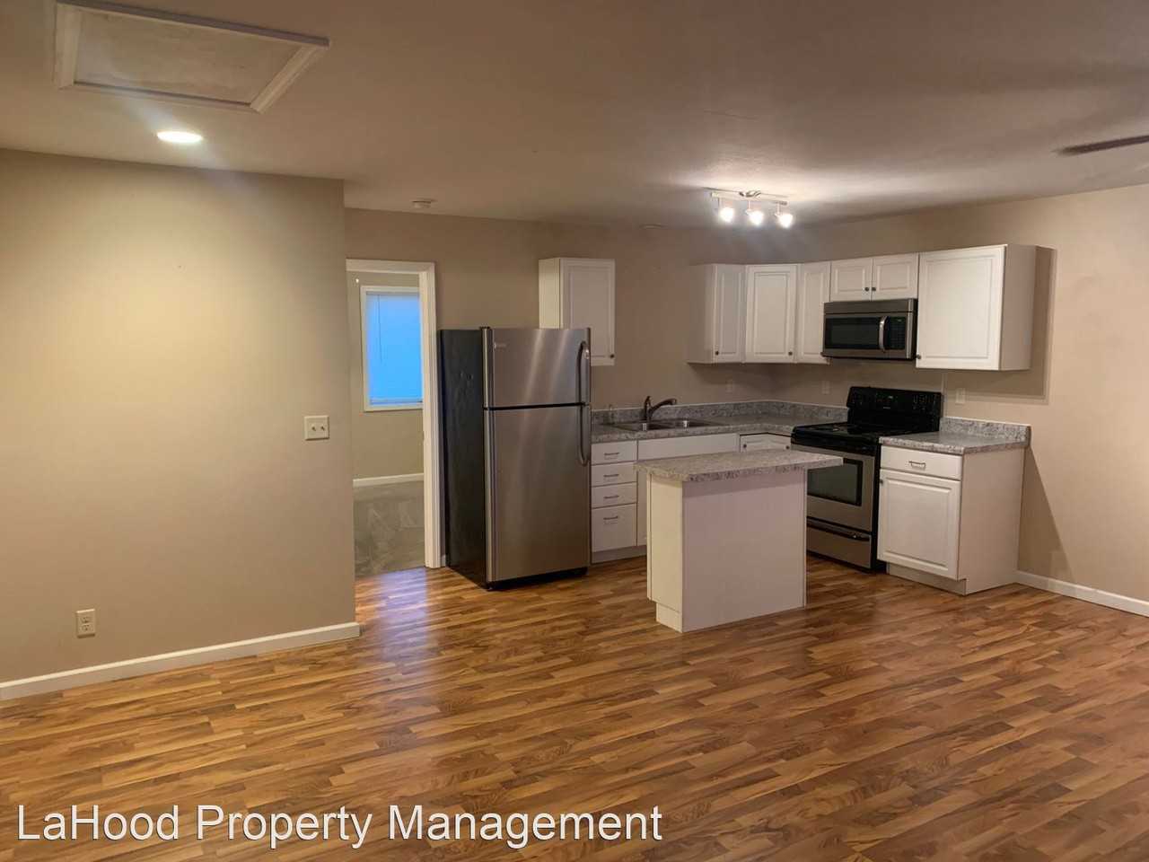 1904 Sheridan Rd - Photo 2 of 8