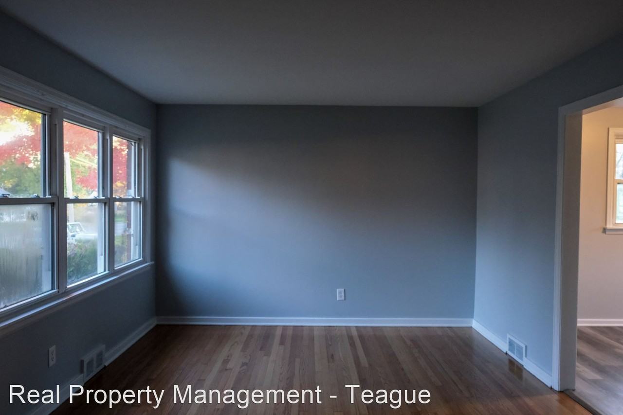 11 Woolard Ave - Photo 2 of 17