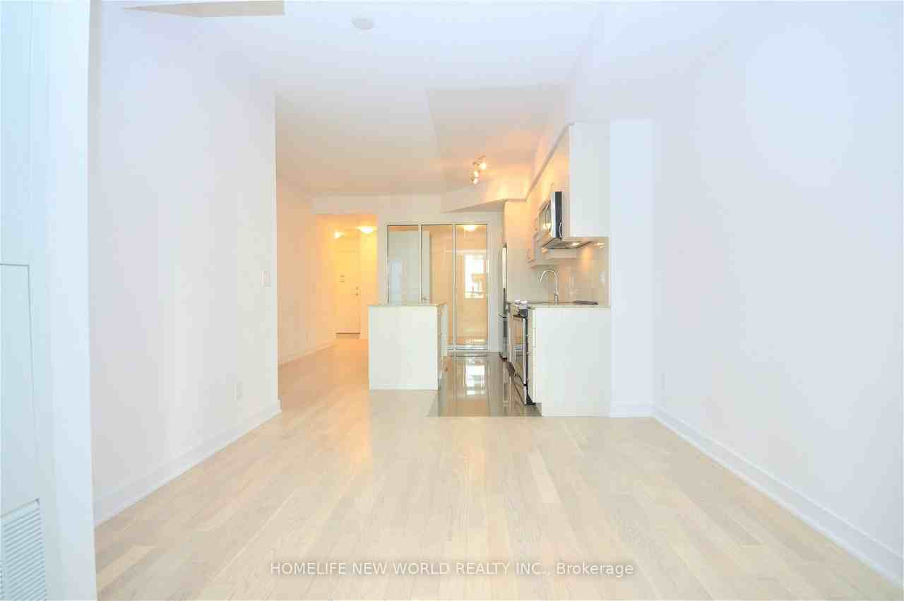 9199 Yonge Street - Photo 2 of 7
