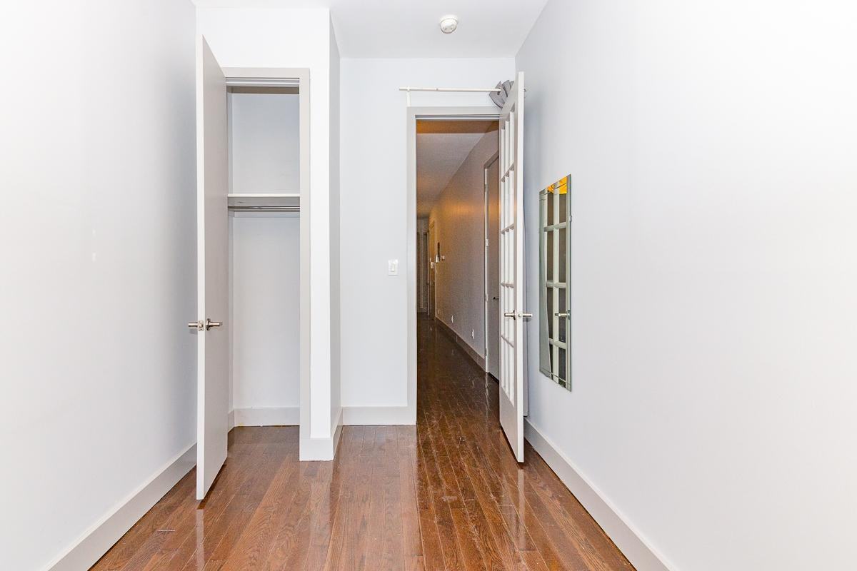 26 Wilson Ave #2L - Photo 6 of 11