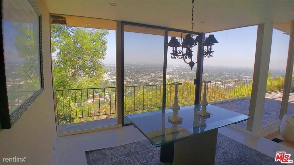 3873 Beverly Ridge Dr - Photo 2 of 10