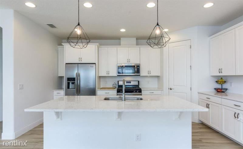 3021 Casterton Dr - Photo 2 of 17