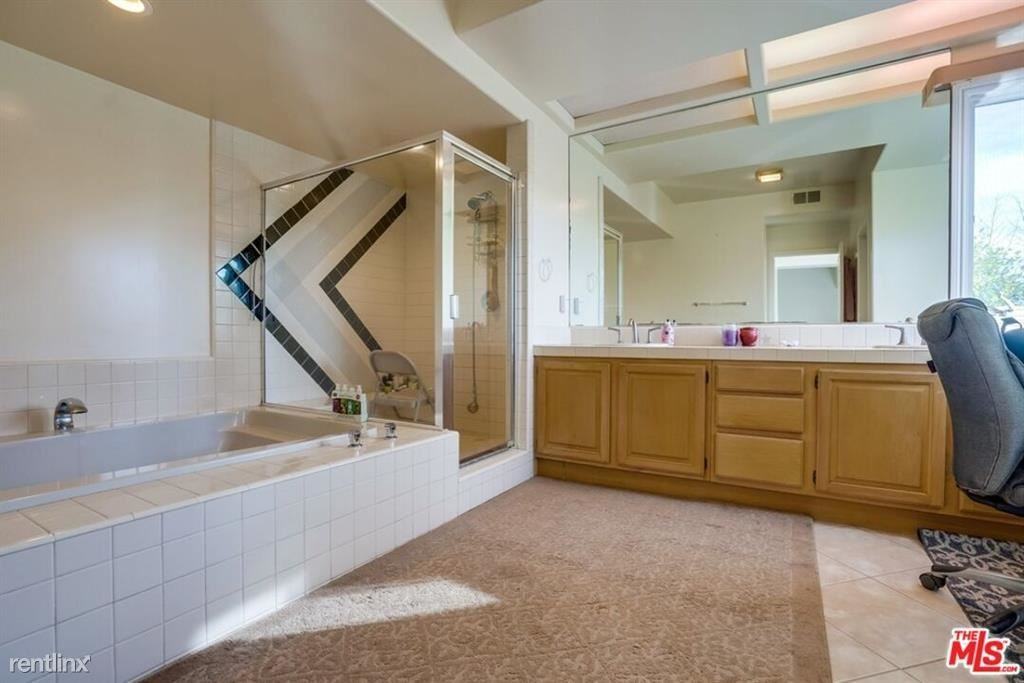 24130 Park Rosso - Photo 2 of 10