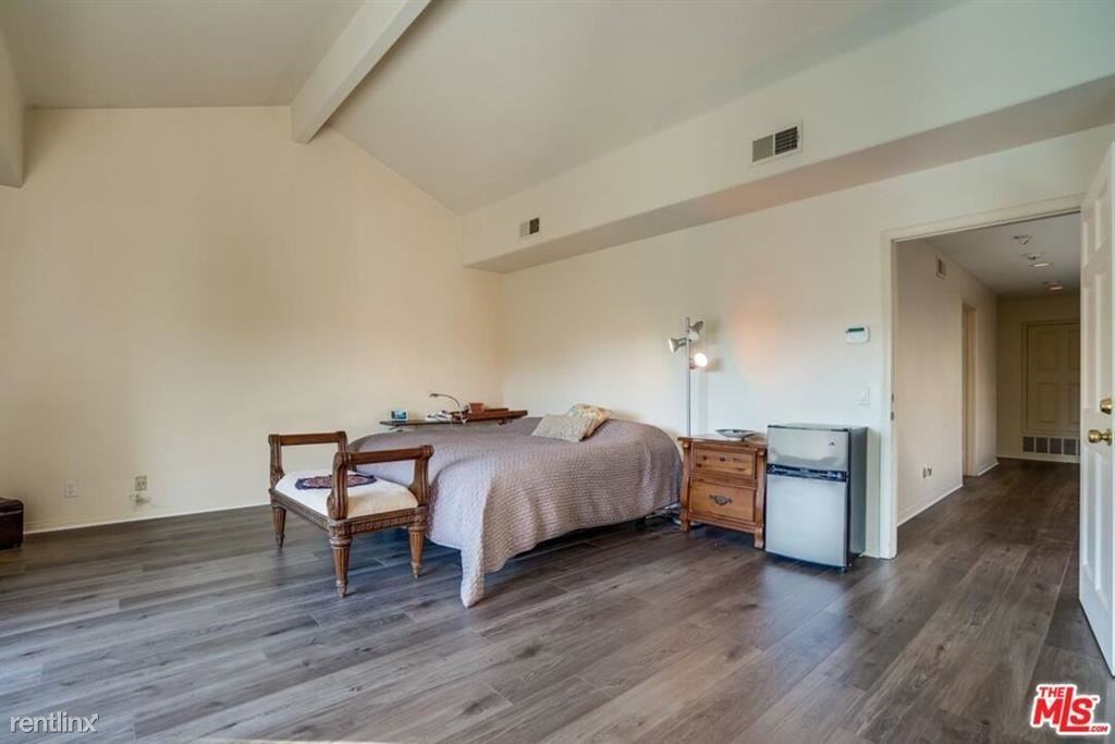 24130 Park Rosso - Photo 3 of 10