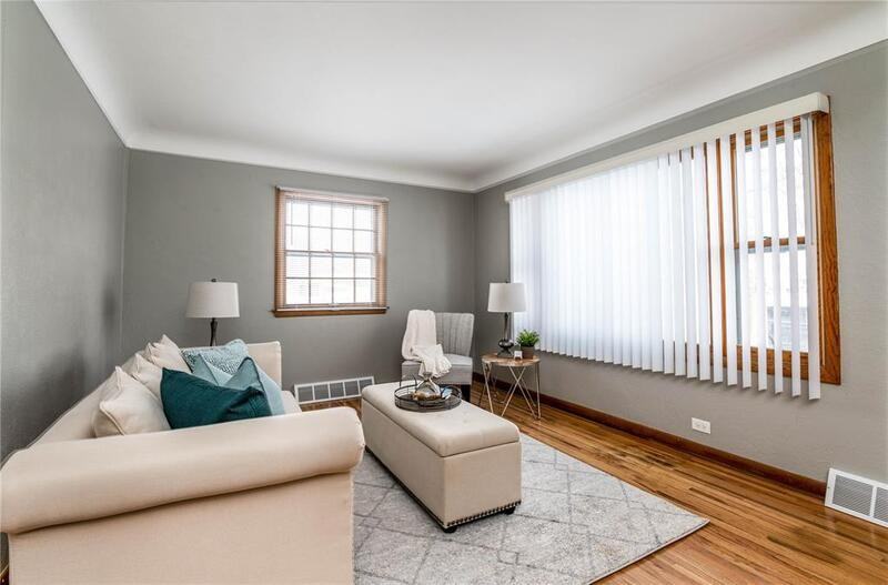 3709 Lawrence St Ne - Photo 3 of 19