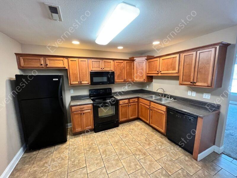 116 Brown Estates Rd - Photo 2 of 21