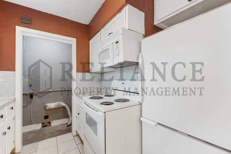 5433 E Murdock St - Photo 5 of 17