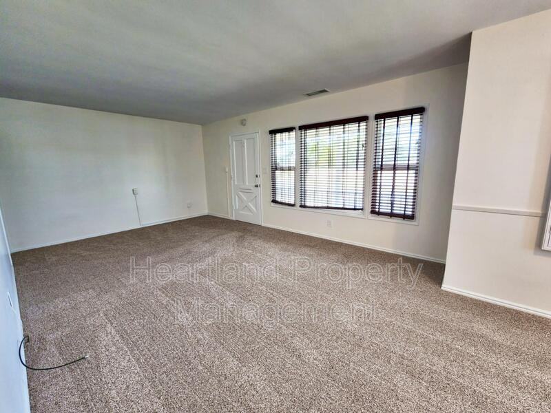 6504 Eldridge St - Photo 3 of 12