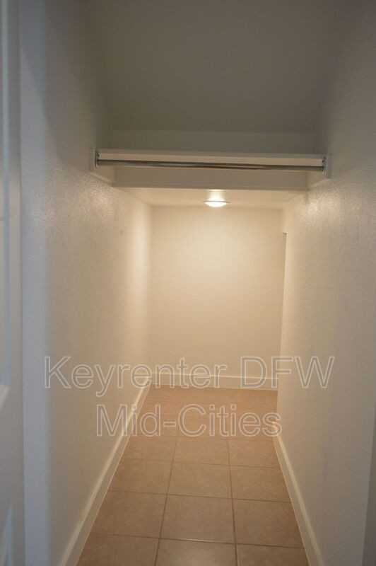 622 Cobblestone Ln - Photo 7 of 24