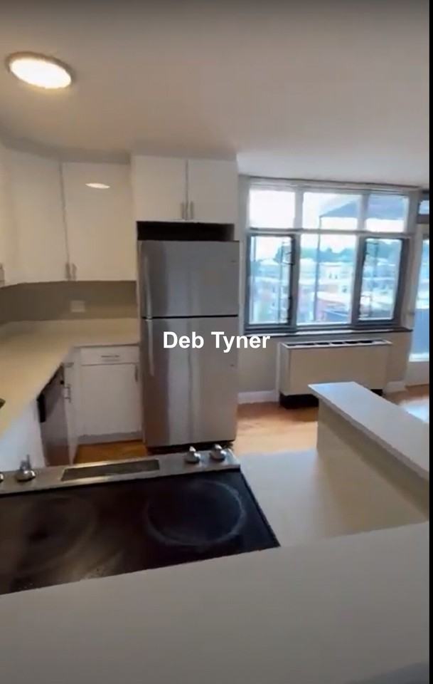 Trapelo Rd #1B4 - Photo 2 of 9