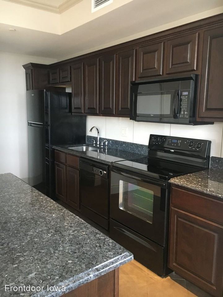 Bridging the gap between convenience and luxury - Photo 2 of 26