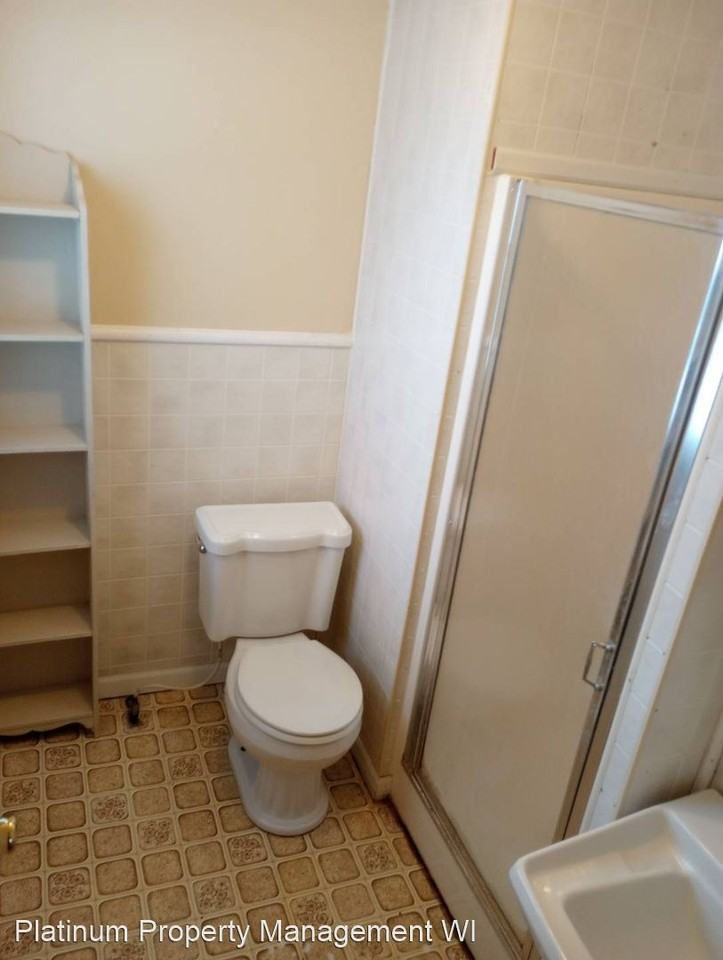 703 Prospect Ave - Photo 3 of 9