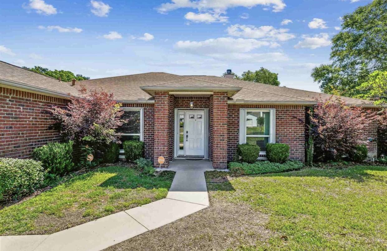 2828 Silentwood Dr #NA - Photo 2 of 23