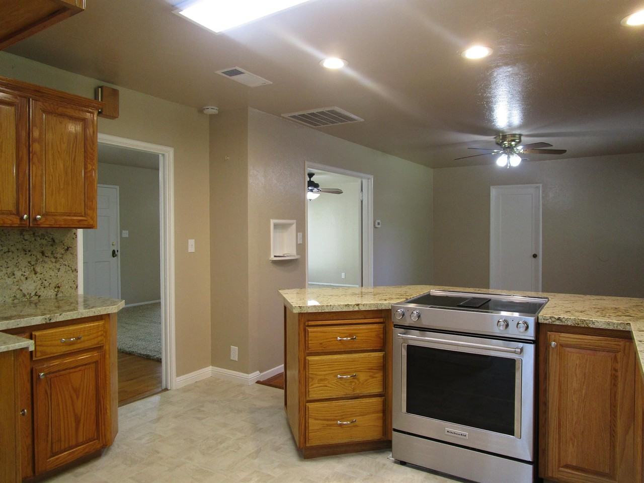 512 Neville St #1 - Photo 6 of 23