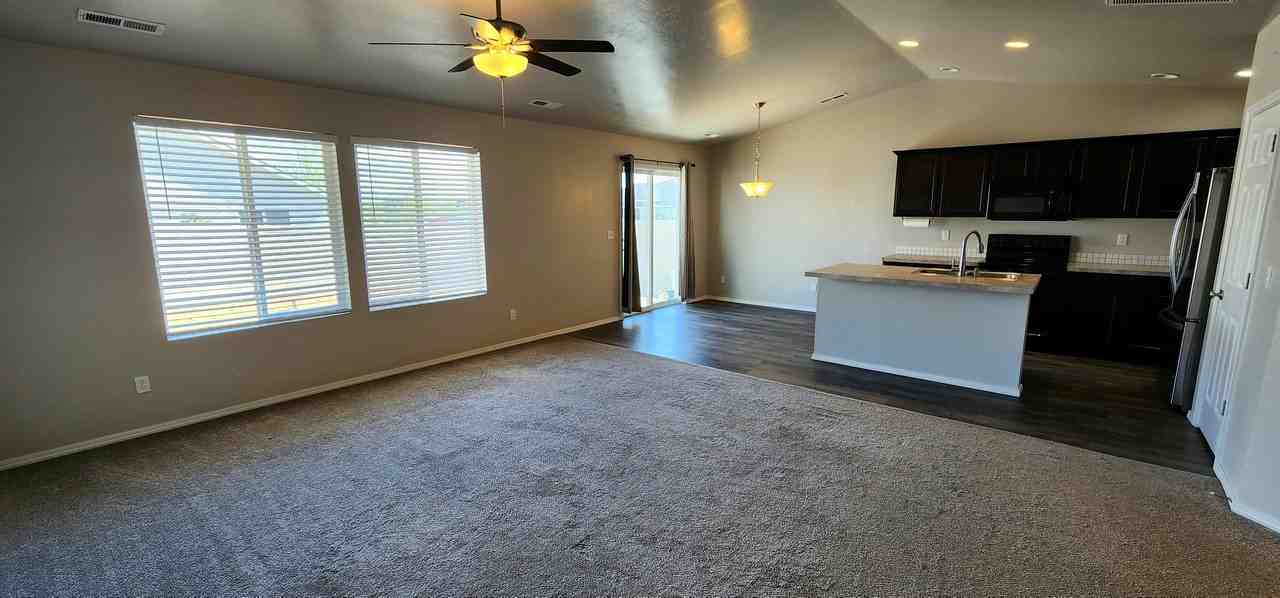 11356 W Colorado River St #1 - Photo 4 of 19
