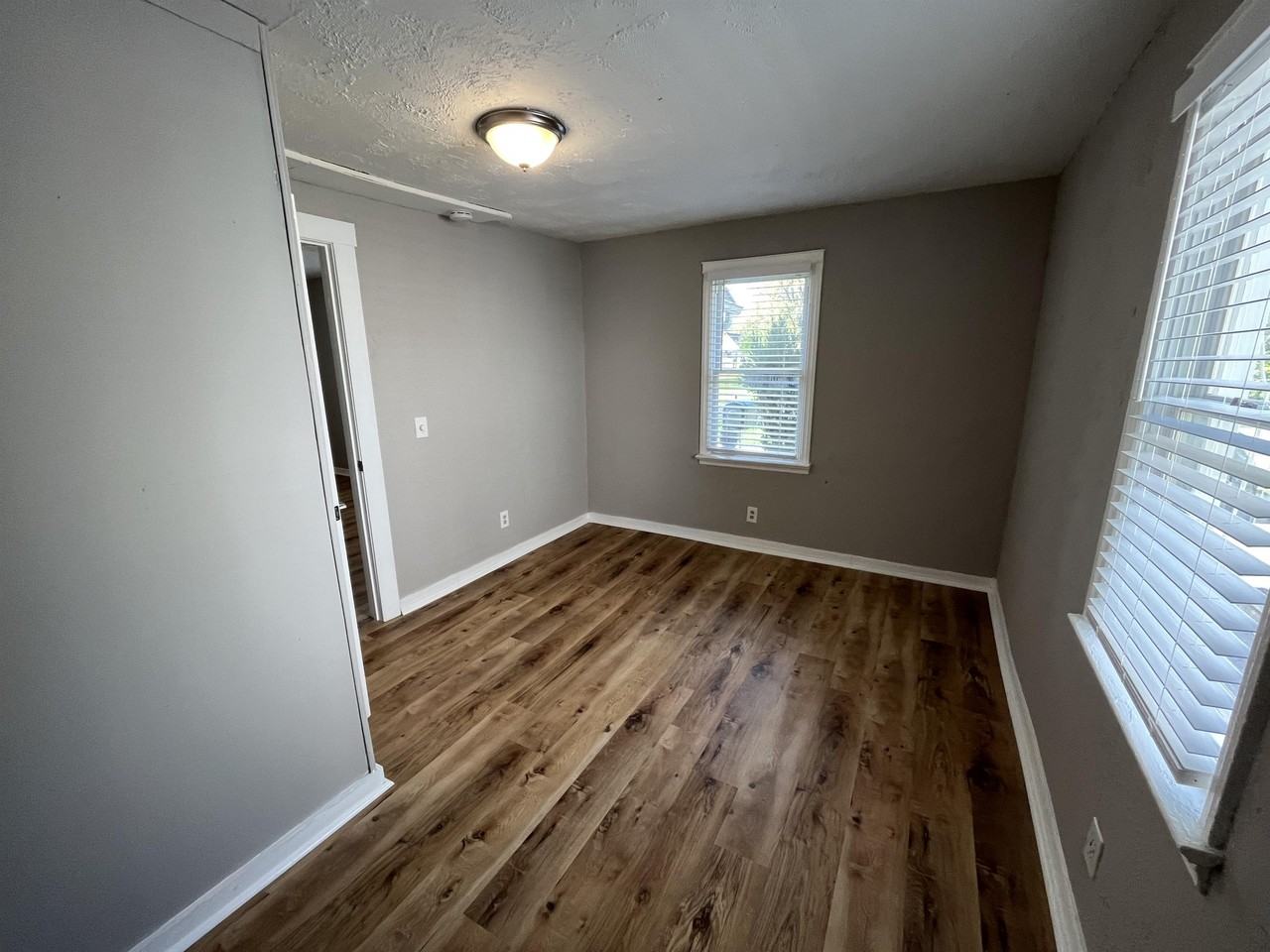 80 Charlotte St #1 - Photo 6 of 16