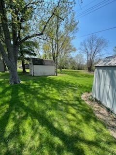 4372 Old Colony Dr #1 - Photo 3 of 9