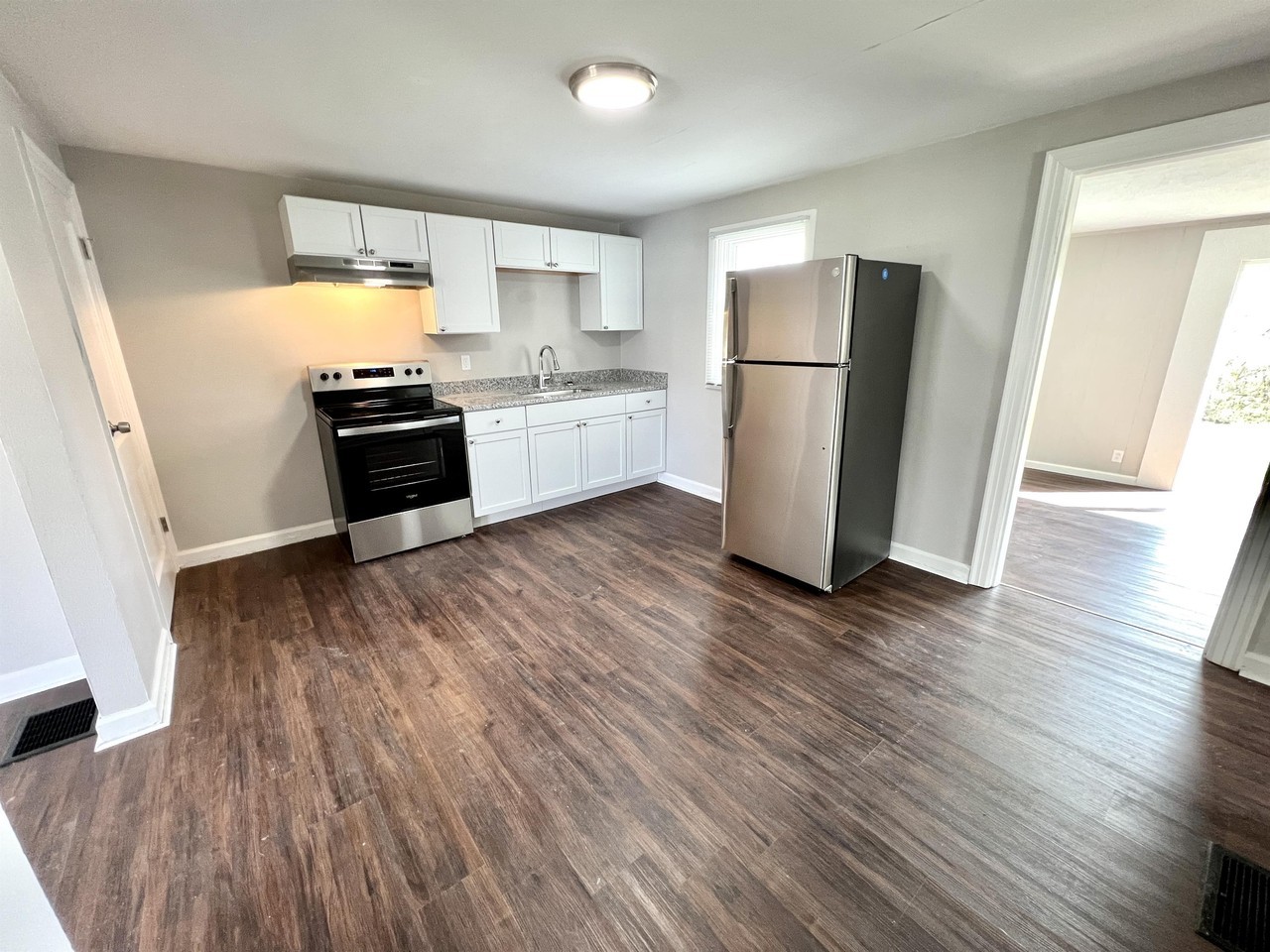2048 Parrish Ave #1 - Photo 3 of 14