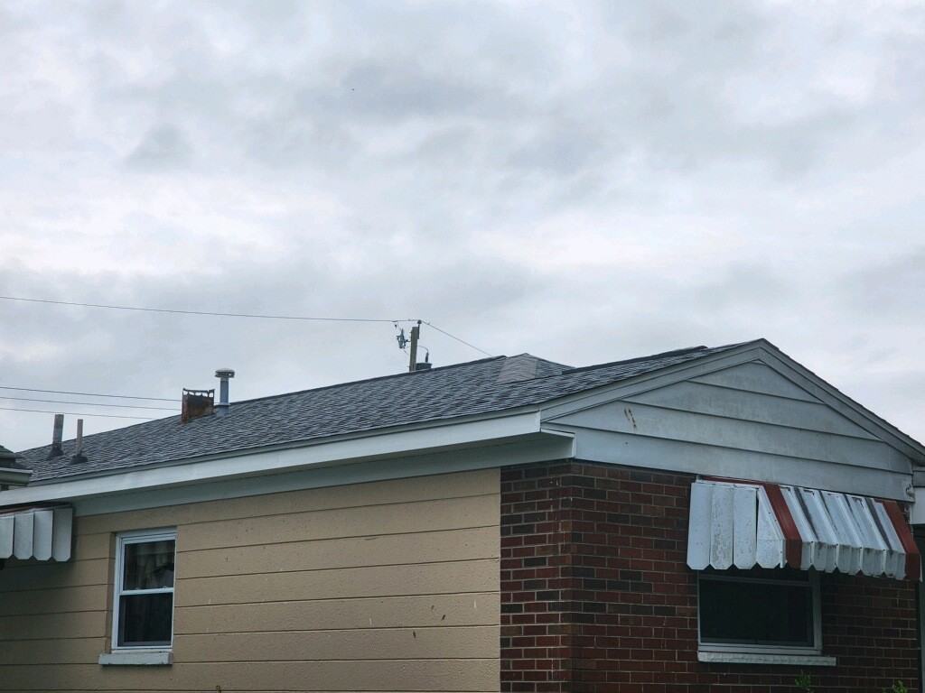 504 24th St #1 - Photo 3 of 8