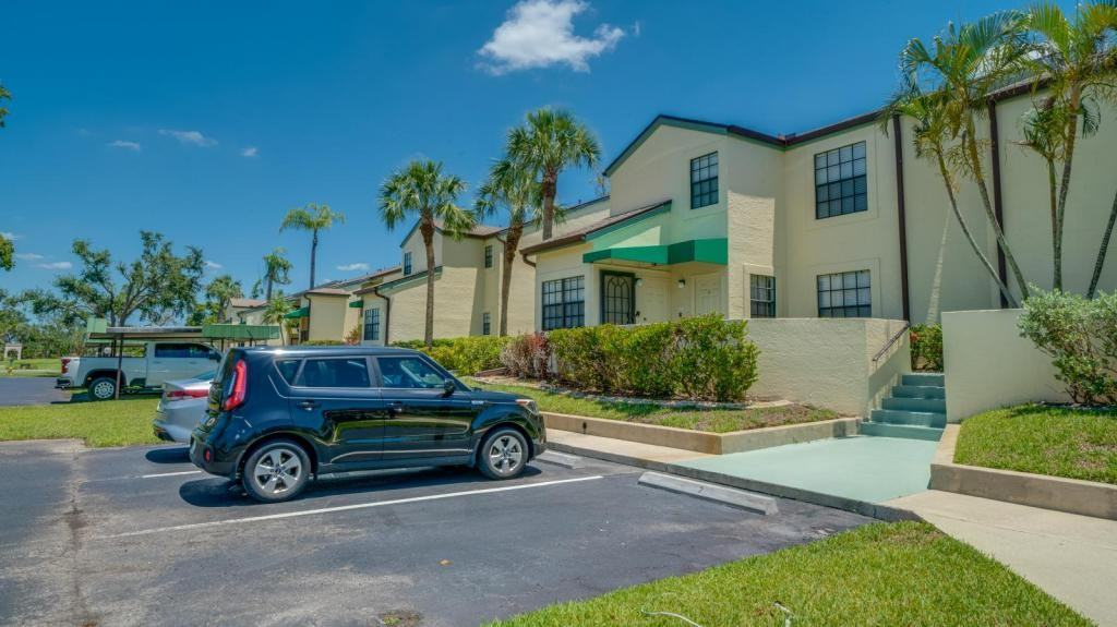 17230 Terraverde Cir - Photo 2 of 33