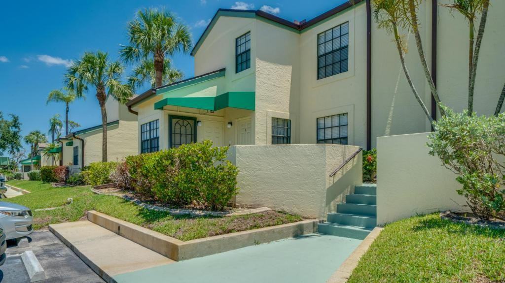 17230 Terraverde Cir - Photo 3 of 33