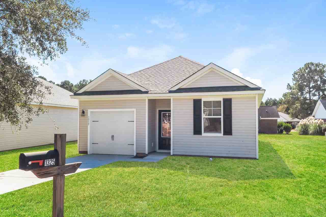 1317 Warrens Way - Photo 2 of 18