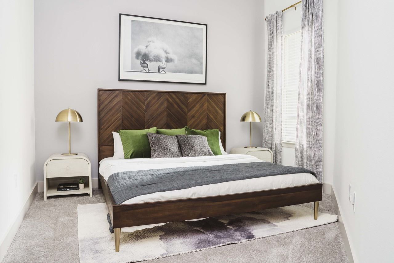 Modera Frisco Square - Photo 5 of 47