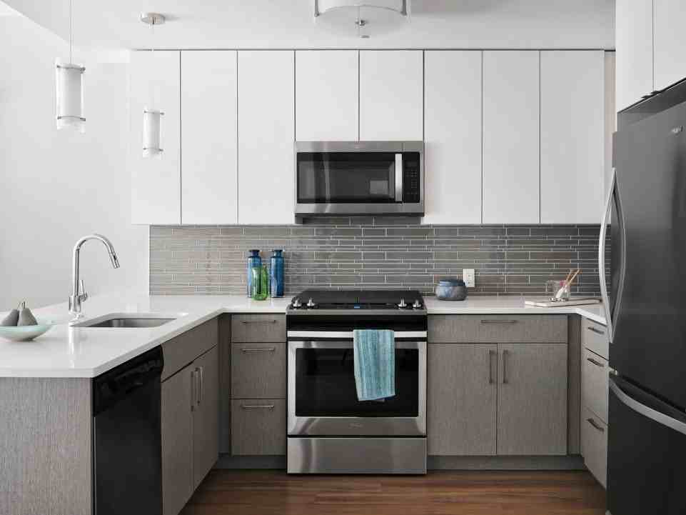 RiverHouse 11 at Port Imperial - Photo 5 of 47