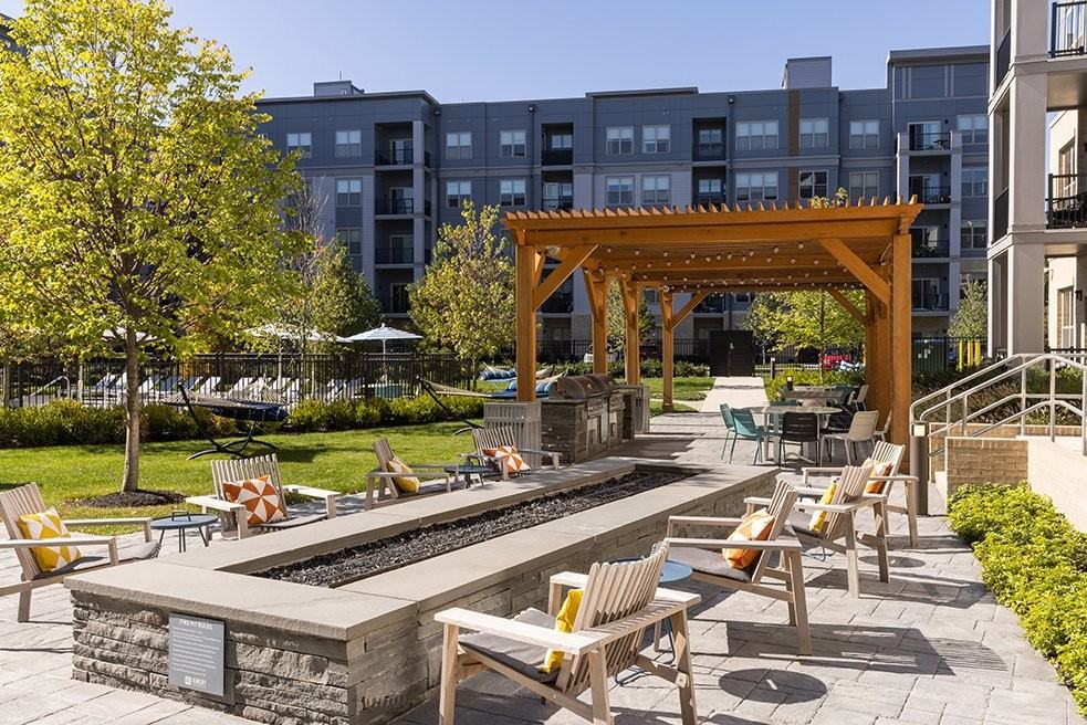 The Emery at Overlook Ridge - Photo 2 of 42