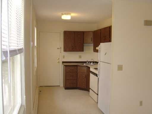 Bunker Hill - Photo 3 of 5