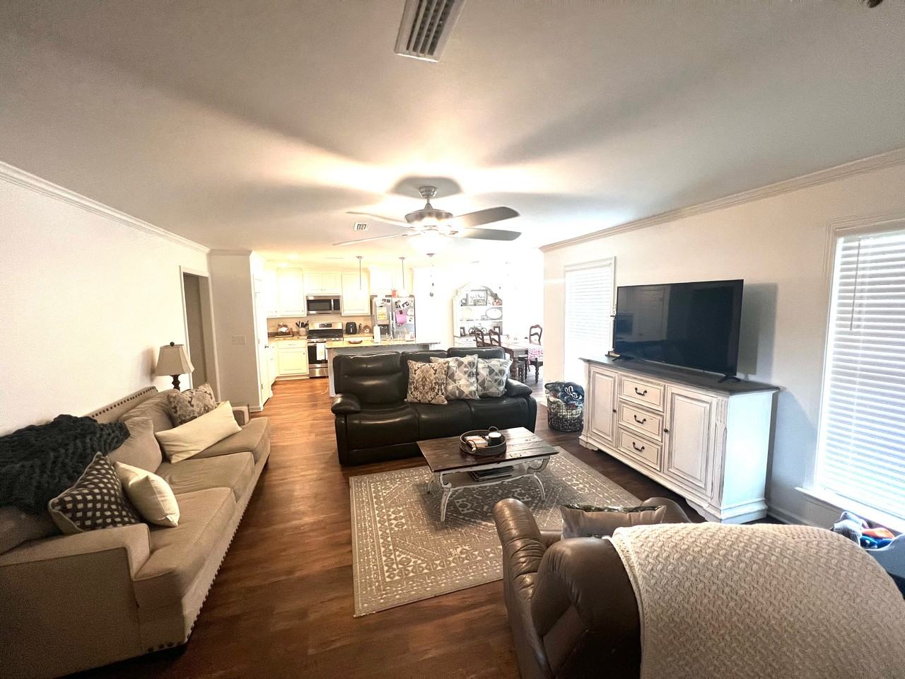 631 Mitchell St #NA - Photo 2 of 8