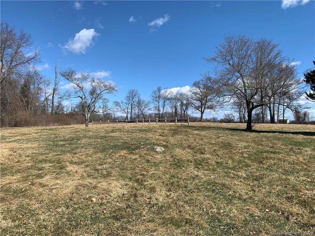 18 Platts Hill Rd - Photo 3 of 26