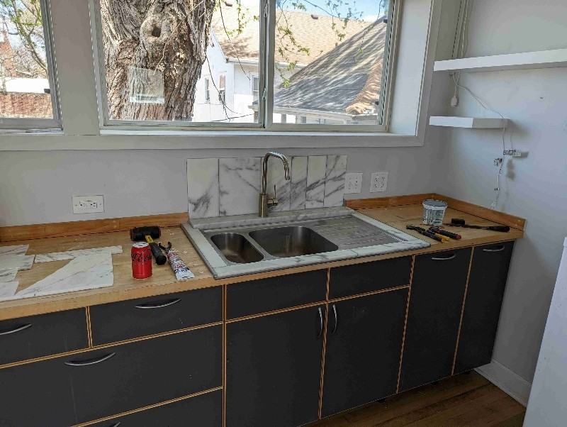 3258 Gillham Rd - Photo 2 of 4