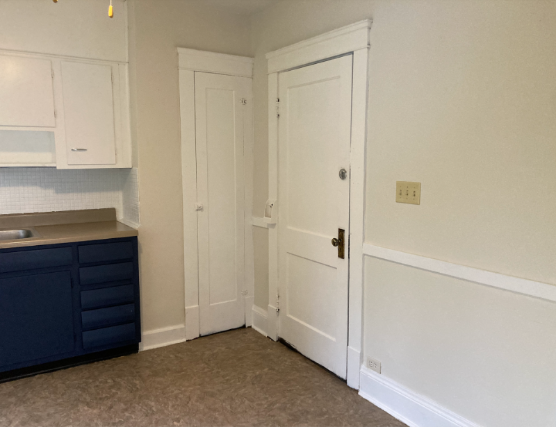 2808 E 124th St - Photo 3 of 7