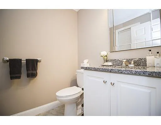 22 Highland Rd #30 - Photo 3 of 15