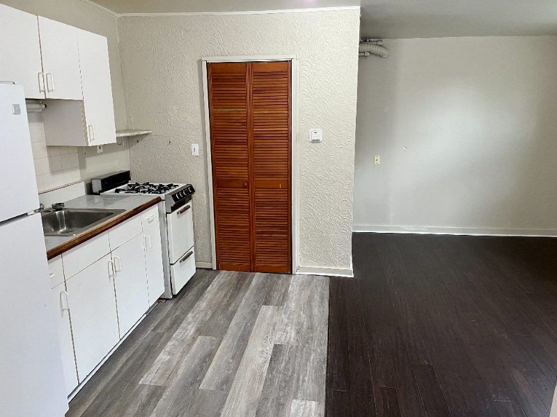 450 Magnolia Ln #2 - Photo 2 of 7