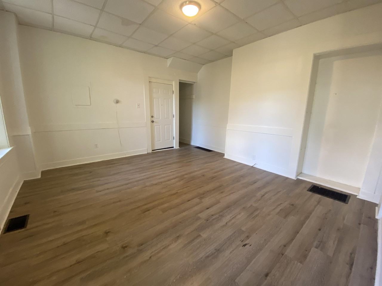 30 N 2nd St #C - Photo 3 of 12