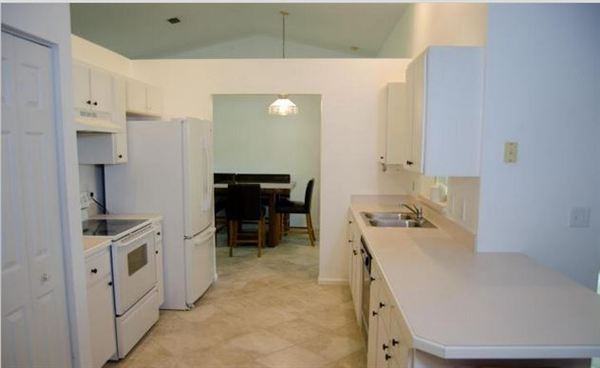 13475 150th Ct N - Photo 2 of 6