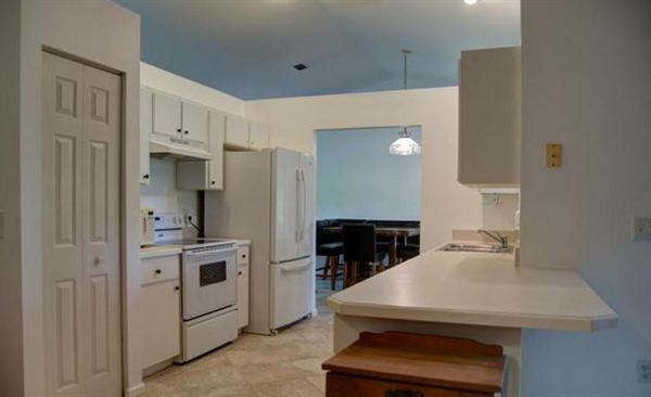 13475 150th Ct N - Photo 3 of 6