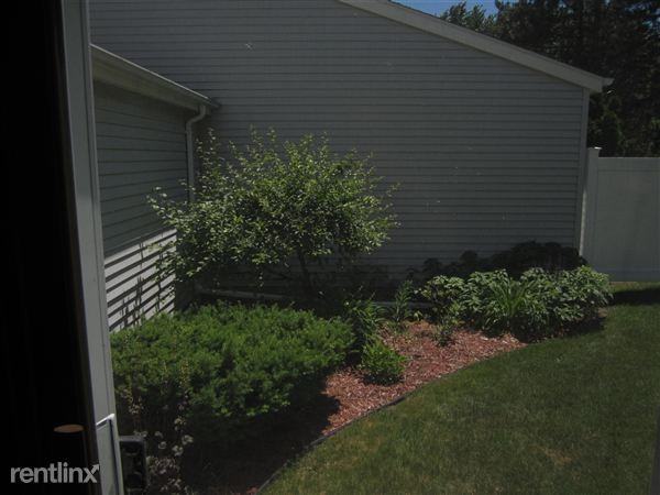 bay harbor village condo - Photo 3 of 7