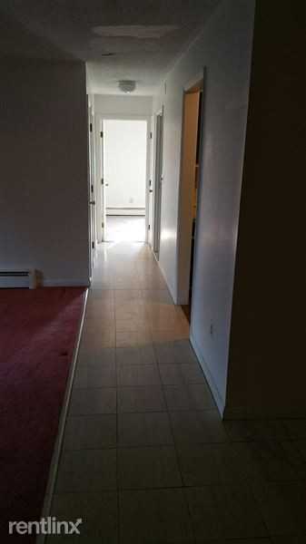 299 Pawtucket Blvd - Photo 3 of 11