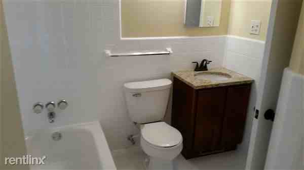 9923 Grayfield - Photo 2 of 4