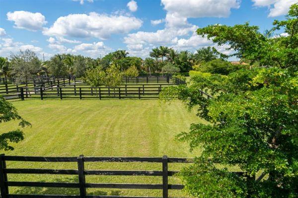 14392 Rolling Rock Place - Photo 2 of 6