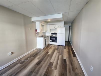 111 West Mill Street - Photo 3 of 7