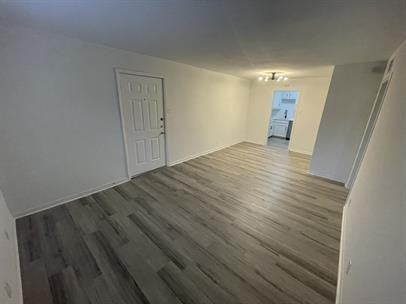 4321 Cole Avenue - Photo 3 of 8